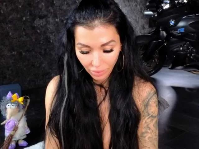 Freechat -BABAYAGA- on BongaCams