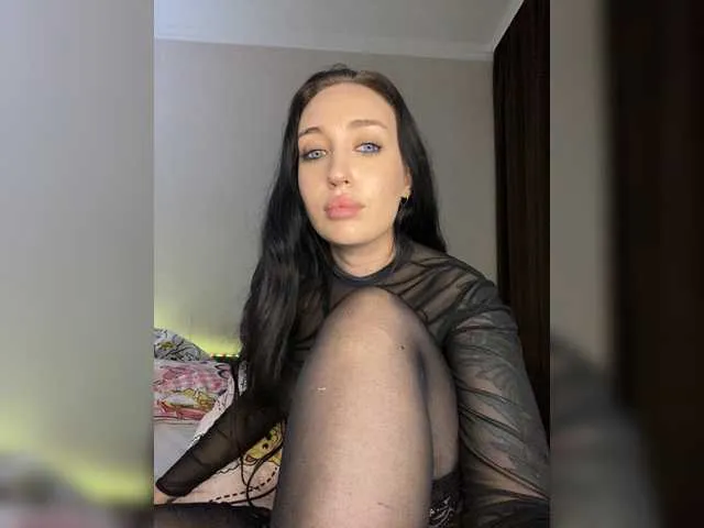 Offline -CrystalZ- on BongaCams