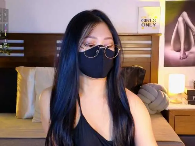 aaliyah18ally on BongaCams 