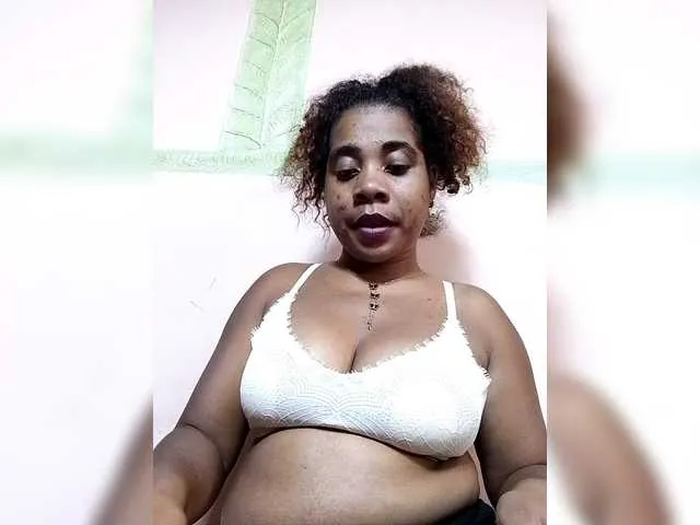 Freechat AlineEdena on BongaCams