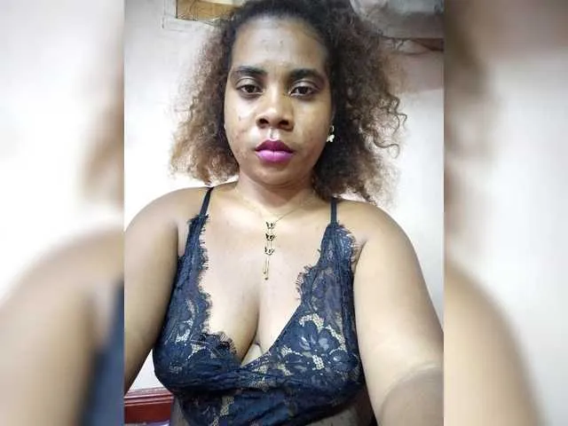 Freechat AlineEdena on BongaCams