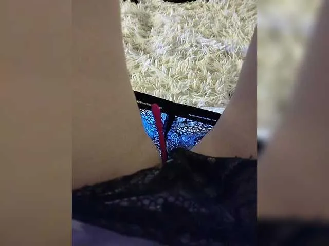 amazingtits-5D on BongaCams 