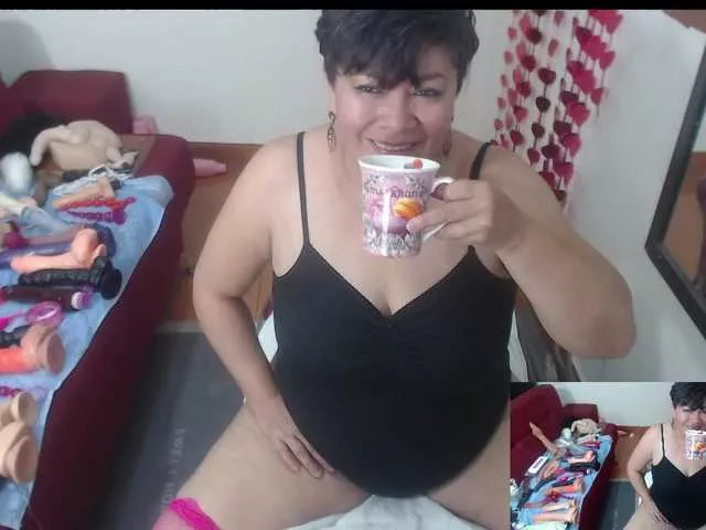 Offline angellove266 on BongaCams