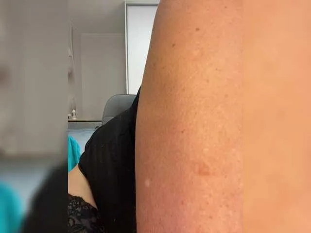 Freechat anyuta1212 on BongaCams