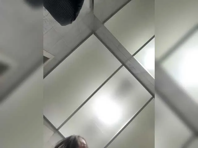 Freechat APRILHILL on BongaCams