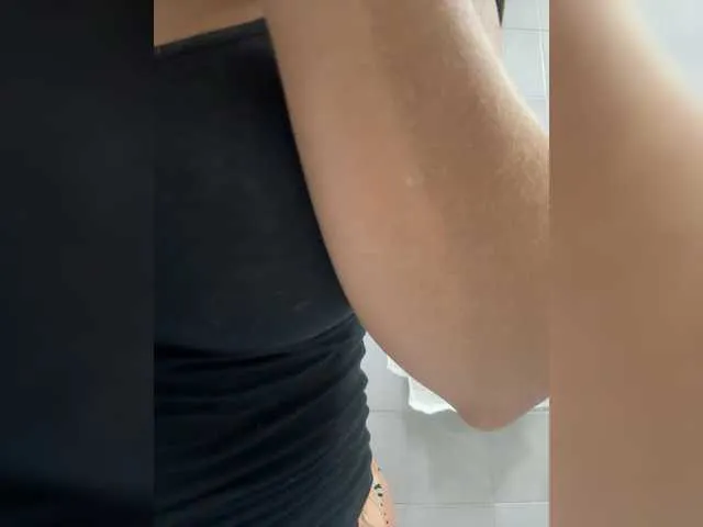 Freechat APRILHILL on BongaCams