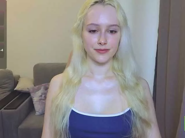 Offline CaseyLaBow on BongaCams
