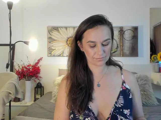 Offline CassidyJoy on BongaCams