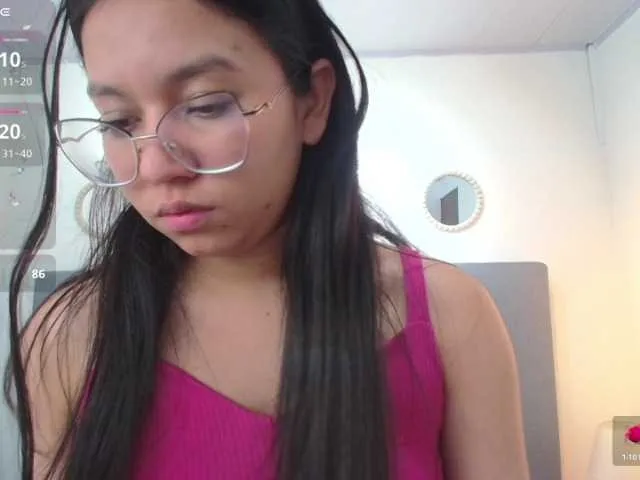 Freechat chaneelstark on BongaCams