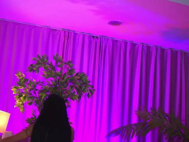 Freechat ChicaOra on BongaCams