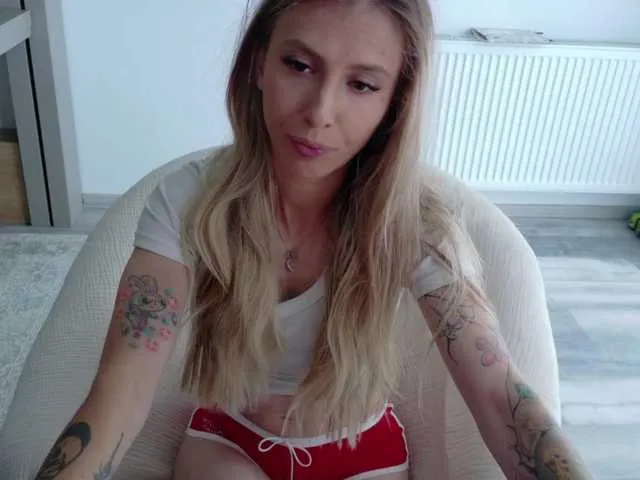 DiddySweet1 on BongaCams 