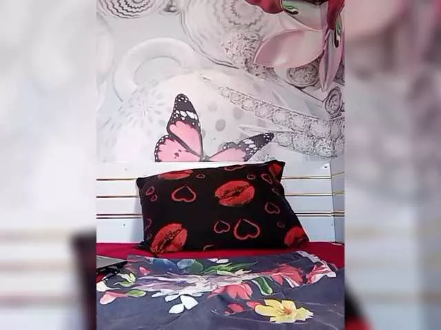 Esenia79 on BongaCams 