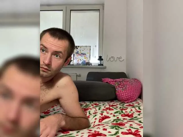 evamaks on BongaCams