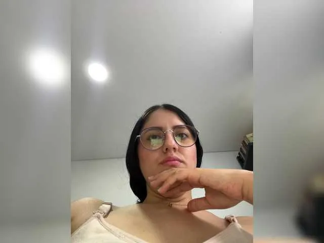 Freechat EvanShell1 on BongaCams