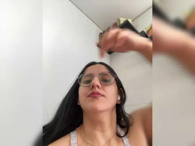 Freechat EvanShell1 on BongaCams