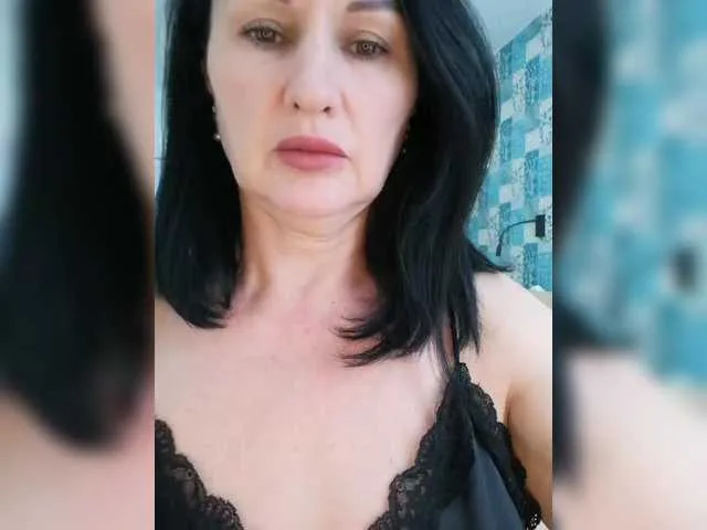 Offline Find-me2 on BongaCams