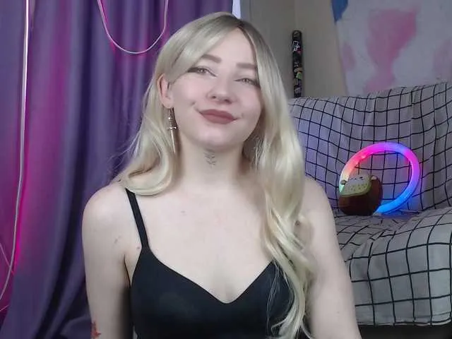 Freechat FlexxyLexy on BongaCams