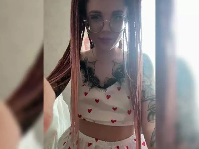 Offline Flipflapsolo on BongaCams