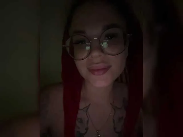 Offline Flipflapsolo on BongaCams