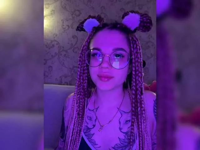 Offline Flipflapsolo on BongaCams