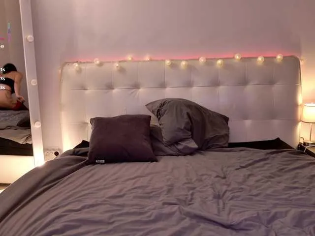 Freechat franksalise on BongaCams