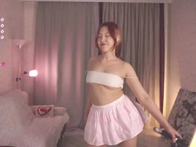 Offline French-Eyes on BongaCams