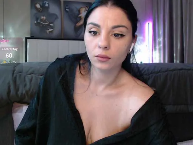 Offline GgggLAAAAaaFFtt596rr on BongaCams