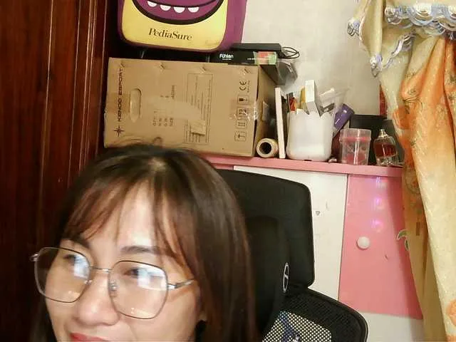 Offline girl30slutty on BongaCams