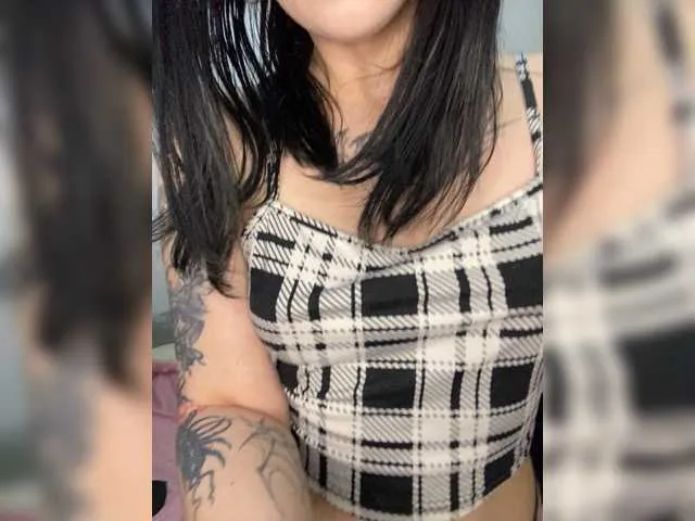 Freechat IlonaSai on BongaCams