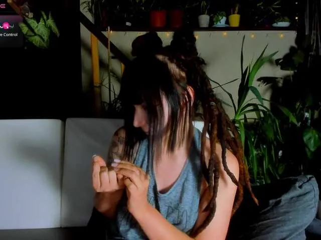 ingridblondy94 on BongaCams