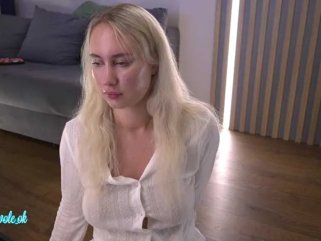 Offline kateline on BongaCams