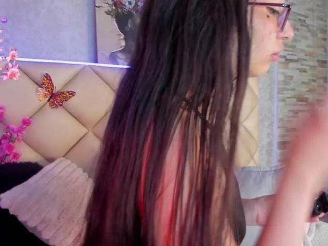 katnisslovee on BongaCams