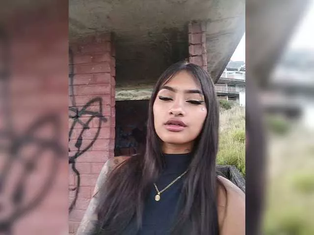 Offline KendallWods on BongaCams