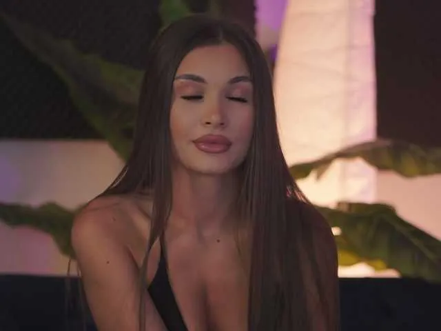 Offline KyssaraPlay on BongaCams