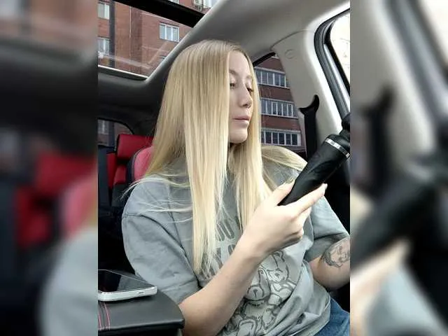 lana-lana03 on BongaCams 