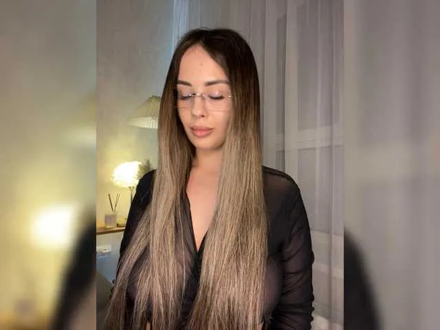 LiLi11a on BongaCams