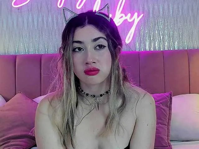 Offline Lilithharper-vc on BongaCams