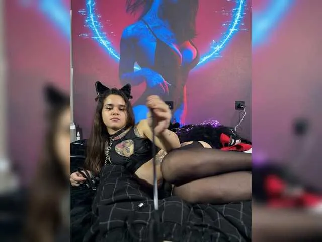 Offline LollyMille on BongaCams