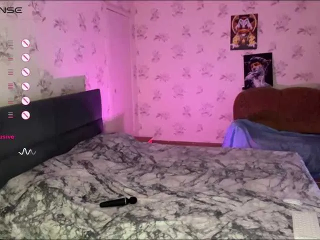 Offline LucilleEllis on BongaCams