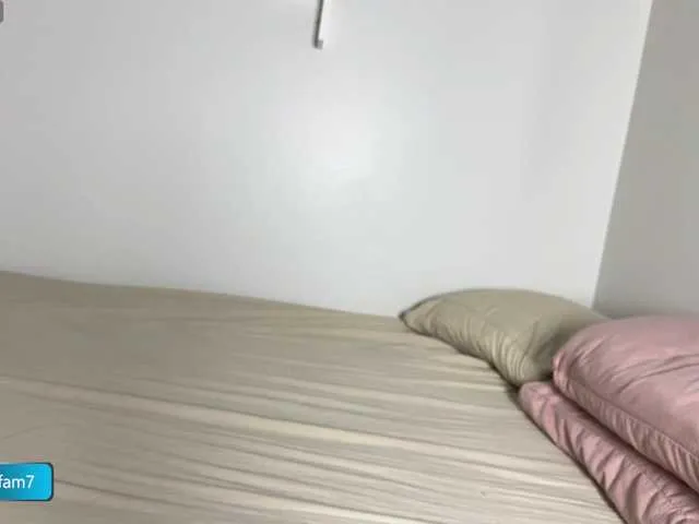 lul1lovee on BongaCams 