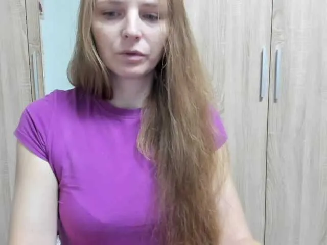 Offline Lulu-Erotica on BongaCams