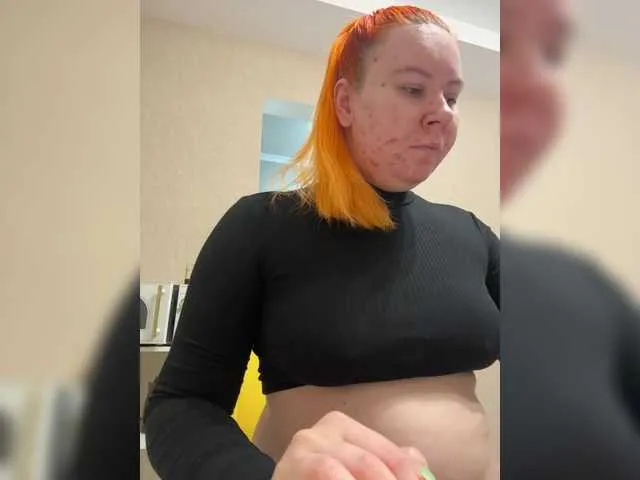 LunaLu13 on BongaCams