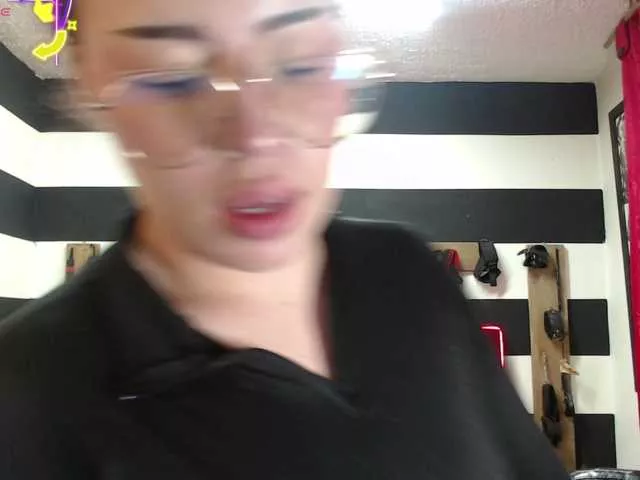 Freechat MarianRan on BongaCams