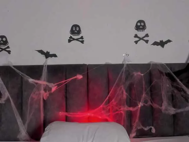 Offline Martina-Jackson- on BongaCams