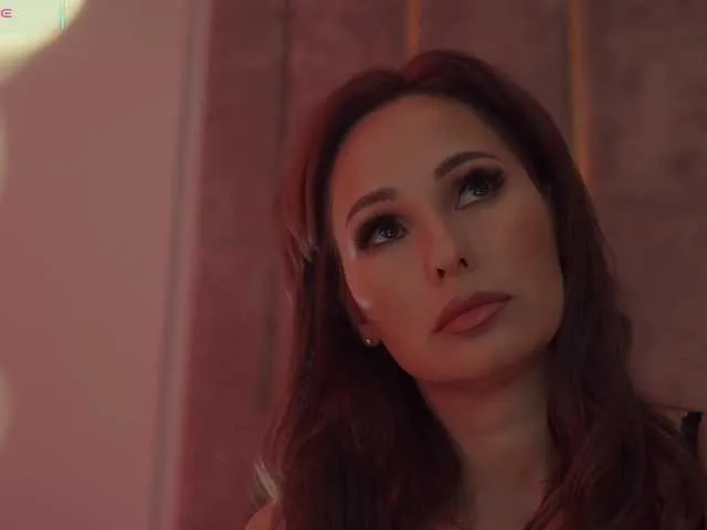 Freechat MilaDYstarlig on BongaCams