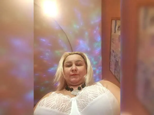 BongaCams miranda-robinson is Freechat miranda-robinson — BIG AND THICK COCK and TICKING MORE FREQUENTLY on my CLITORY