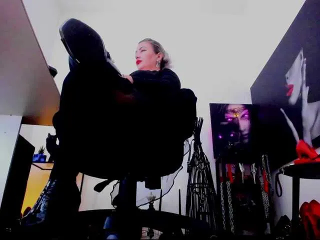 Mistress-Marilyn's avatar