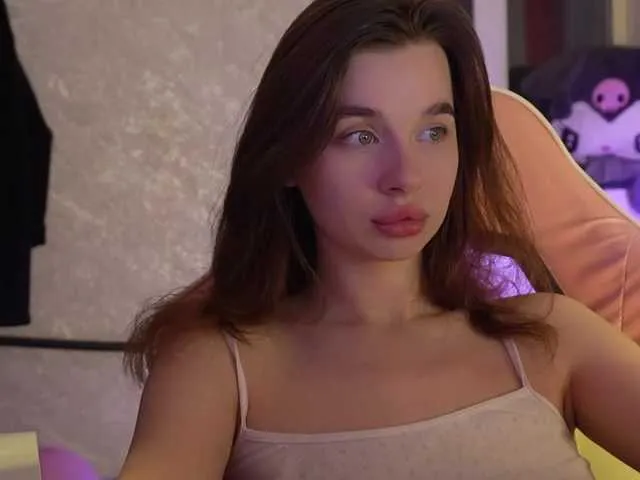 Offline MossiPolli on BongaCams