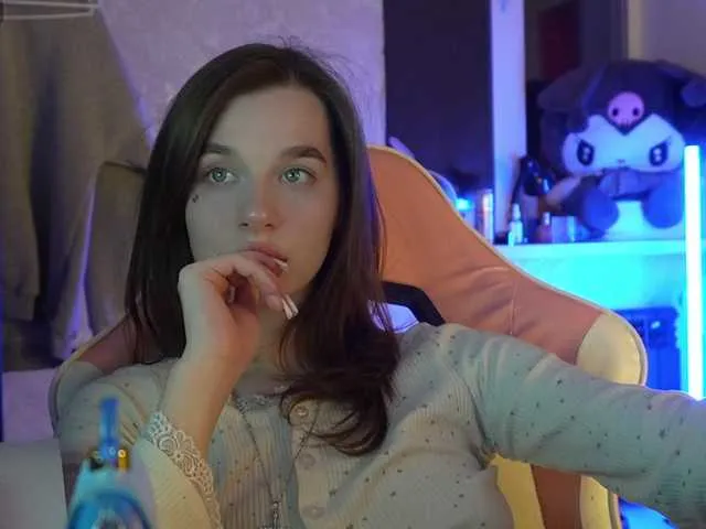 Offline MossiPolli on BongaCams