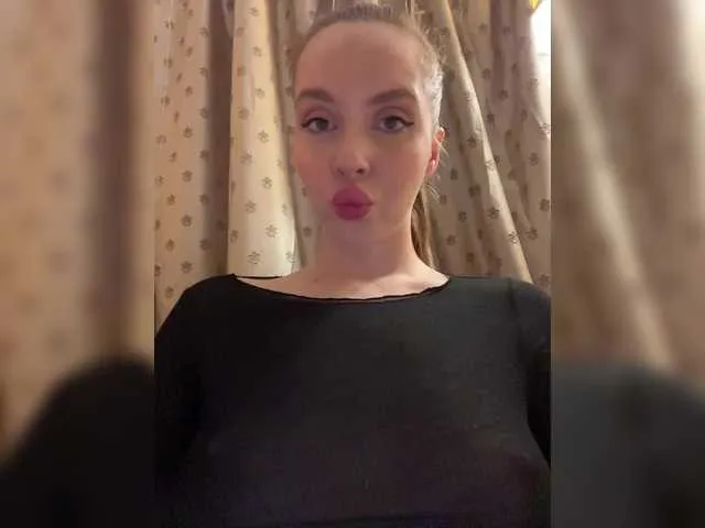 Natalymoodhot on BongaCams 